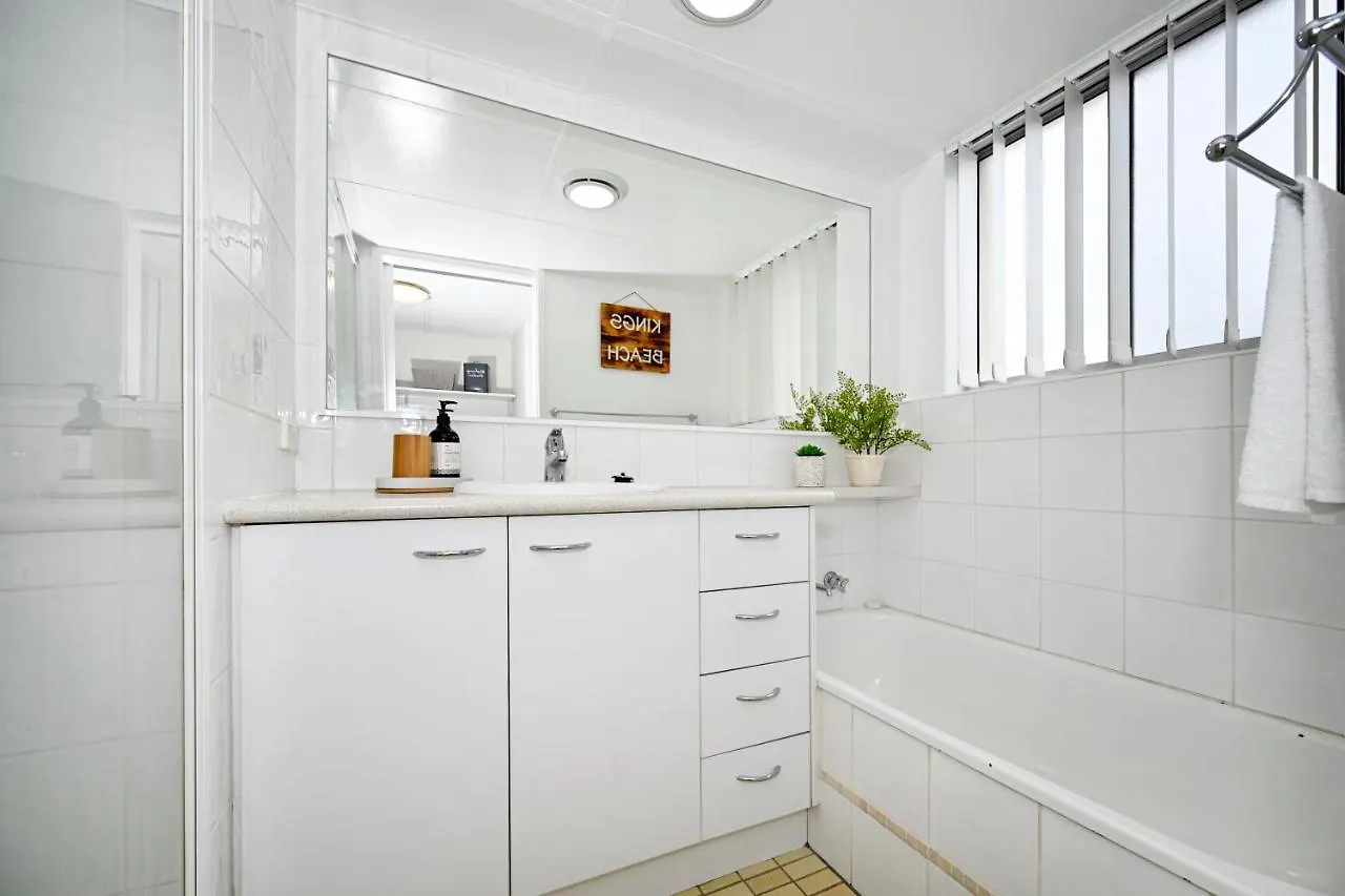 Stylish 2 B/R Kings Beach Apartment 卡伦德拉 0*,  澳大利亚